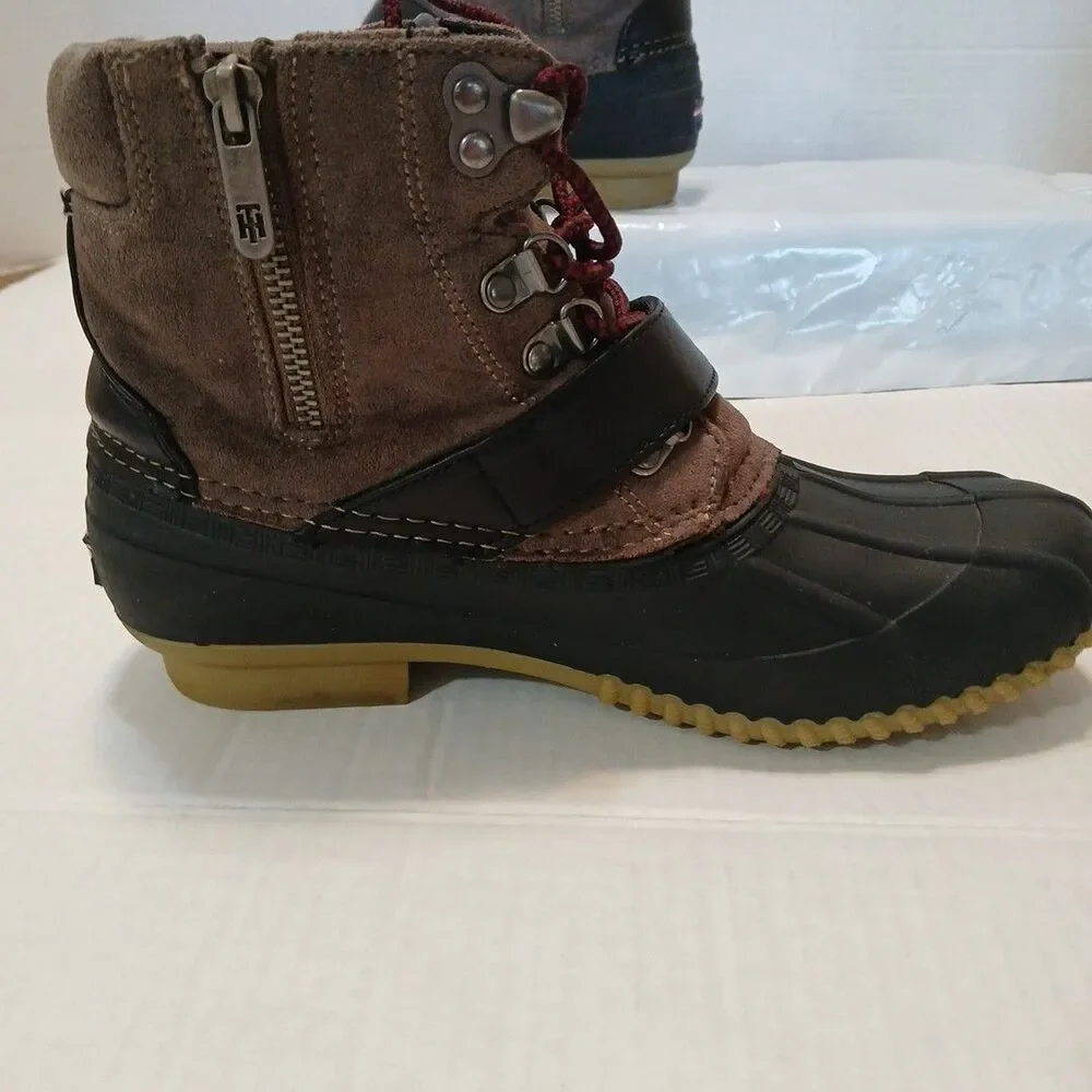 Tommy Hifiger Twreginal Womens Gray/Black Duck Snow Boots Warm Size 7M